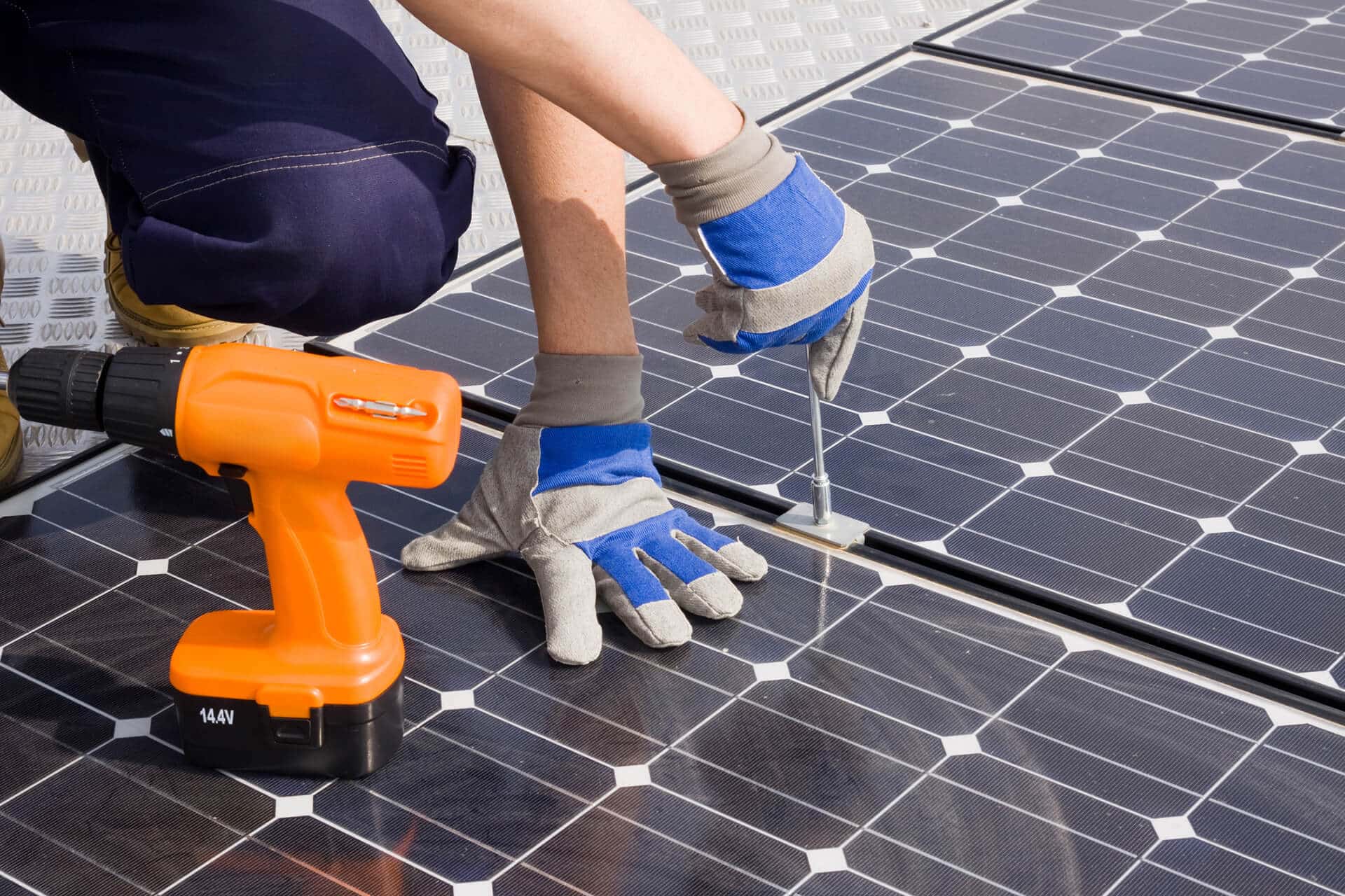Solar installation calgary